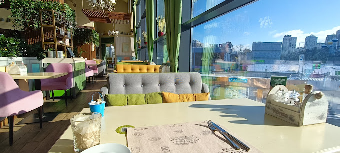 Pesto Cafe