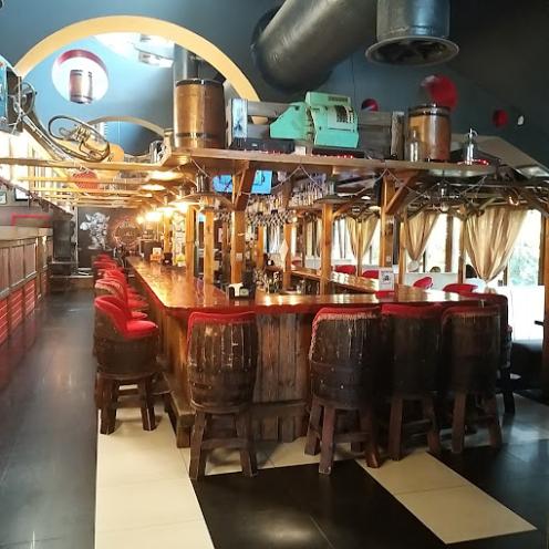 Porter Pub