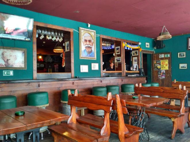 Porter Pub