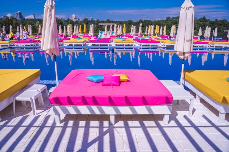 FIFTY Beach Club