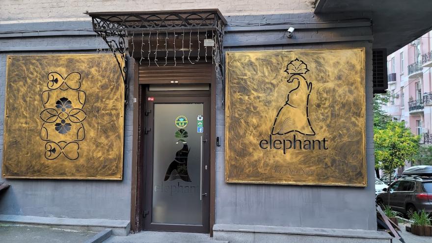 Elephant