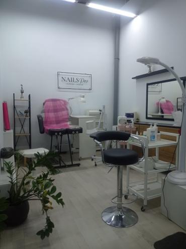 Nails Pro