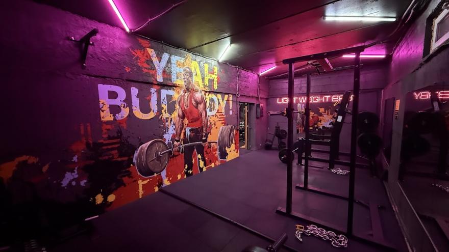YOU CAN GYM