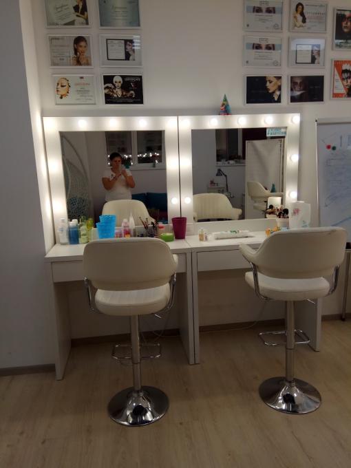 Velaskes Beauty Studio