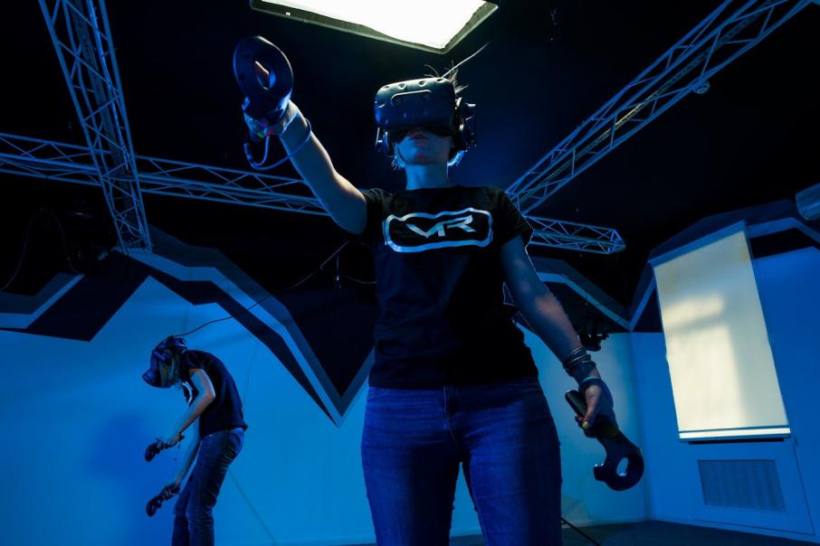 Замкнені VR