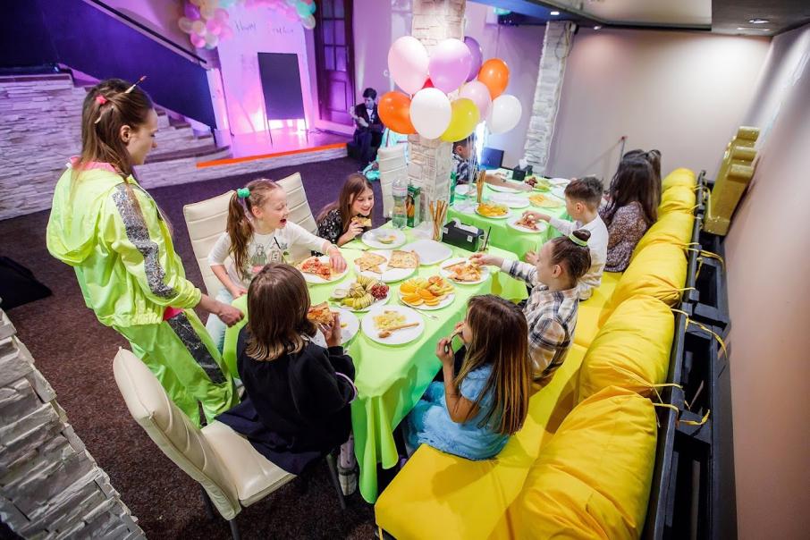 Obolon Party Room