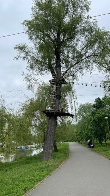Тролейный парк