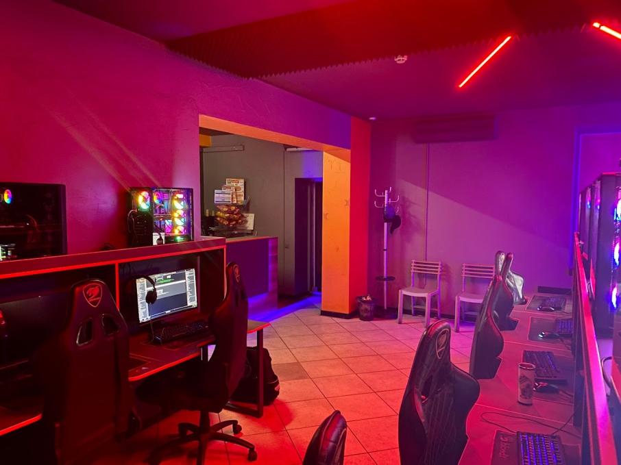 PlayHUB Cyber Club