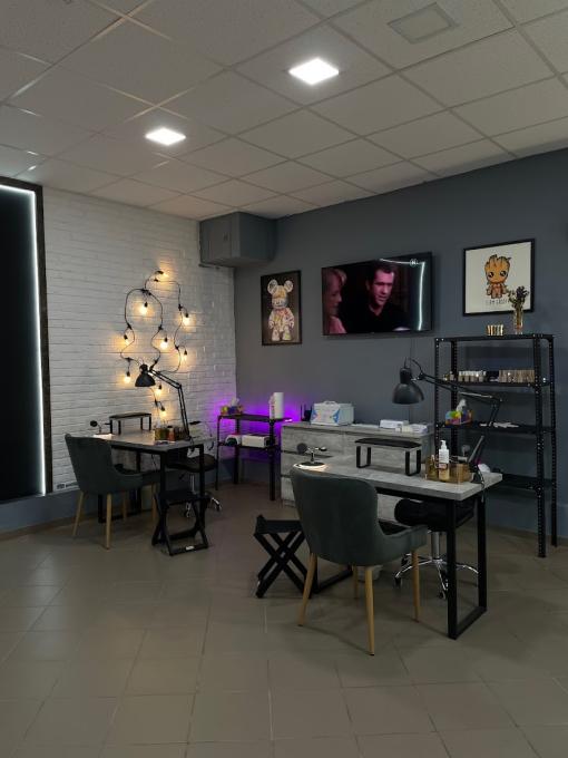 FIL nails bar