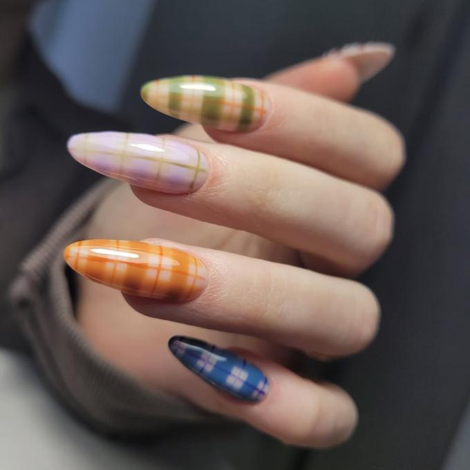 Nail Bloom