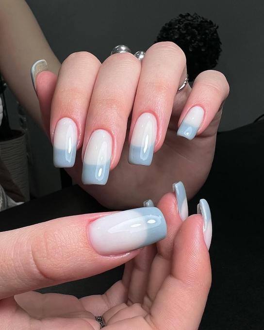 М & М