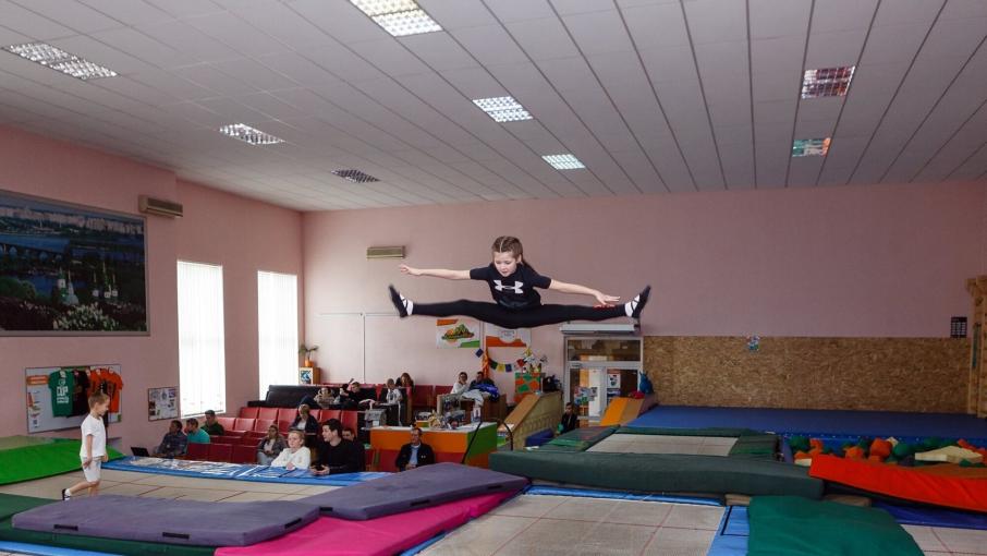 Jumping Hall