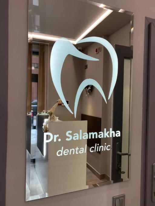 Dr. Salamakha