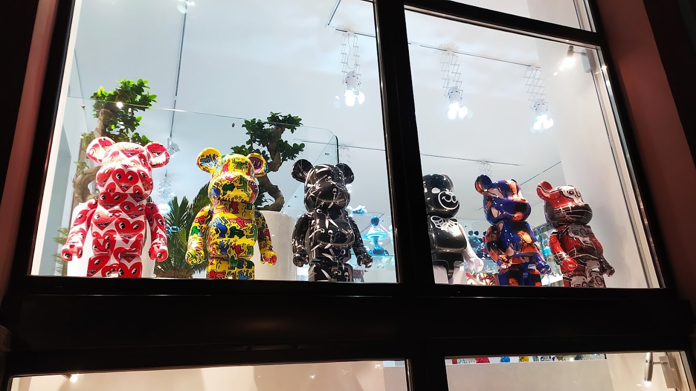 TOYS GALLERY