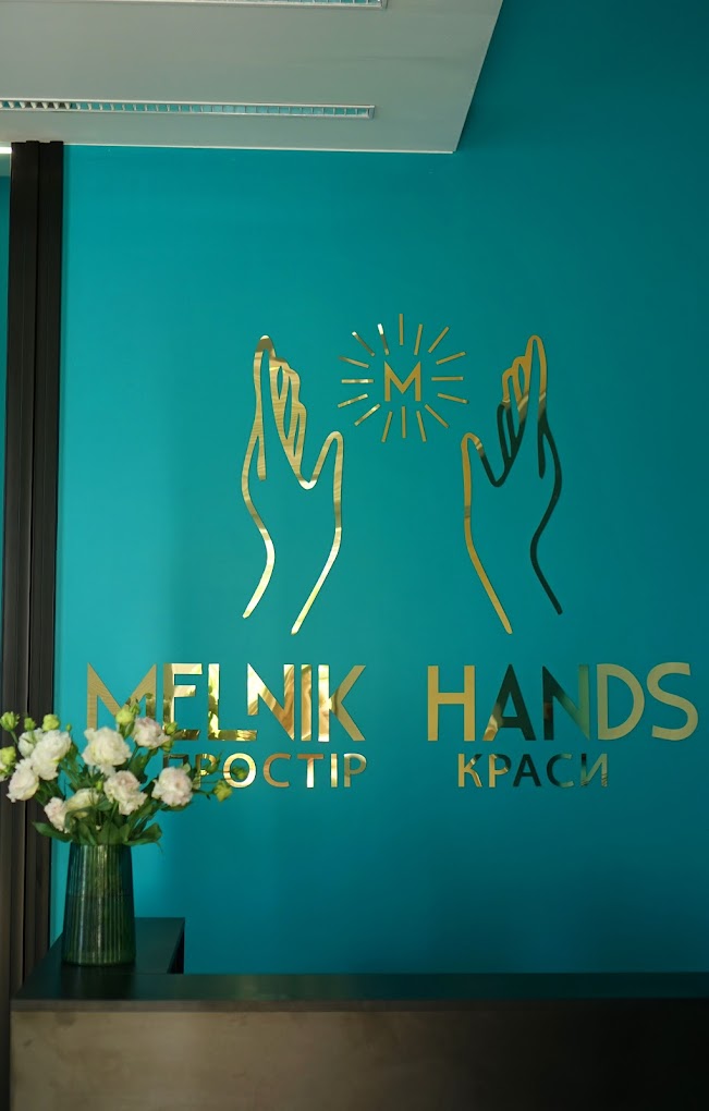 MELNIK HANDS