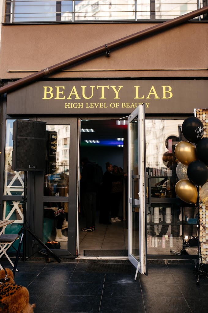 BEAUTY LAB