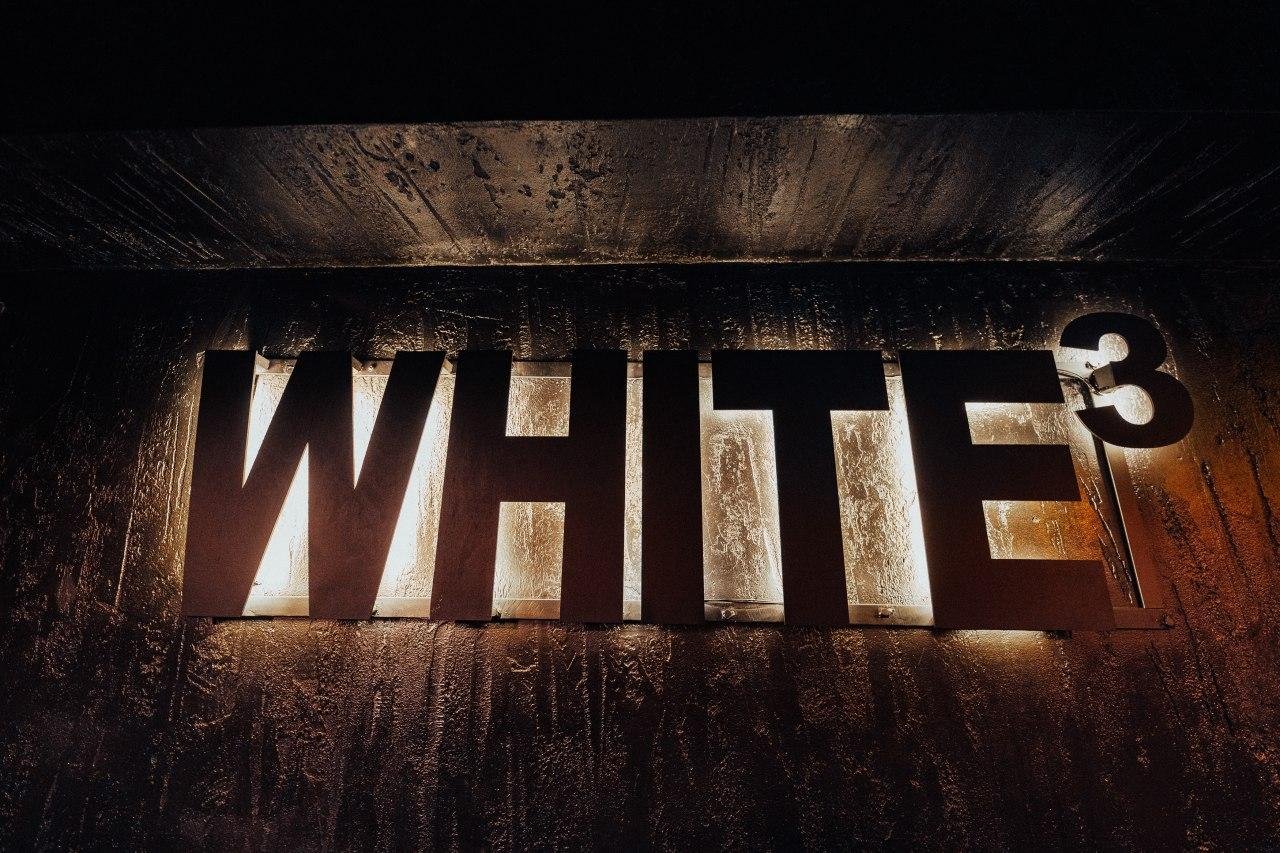 Mr.White 3