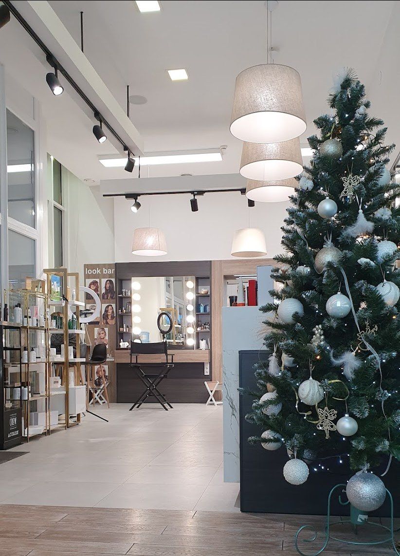 MIRA Beauty Salon