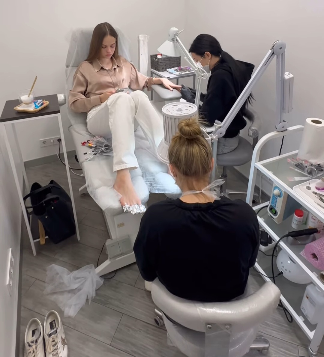 Want Nail Studio