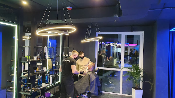 Fabian Barber Space