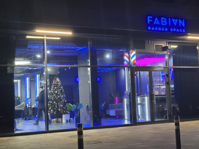 Fabian Barber Space