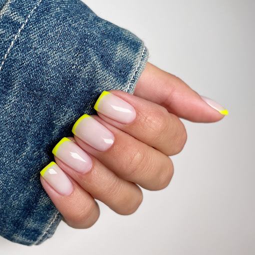 Nailipshi