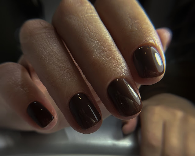 NAILS PARTY