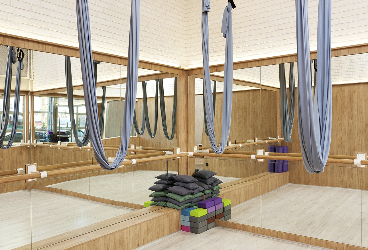 Elena Naumova stretching studio