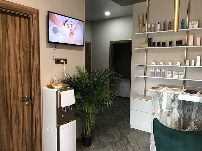 FACE & body SCULPTING