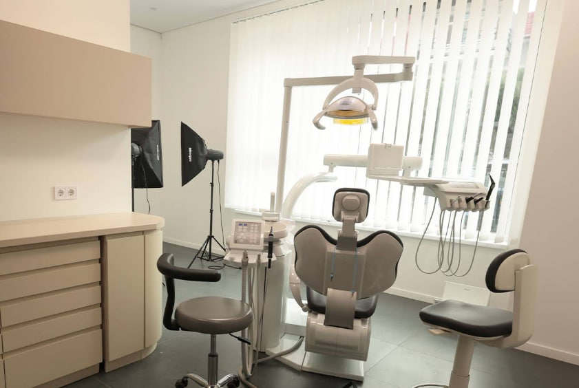 SM Dental