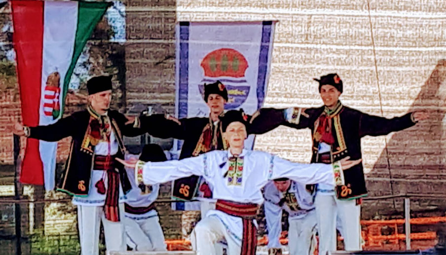 Левеня