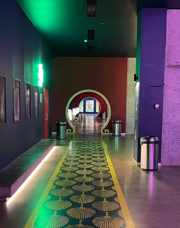 MULTIPLEX