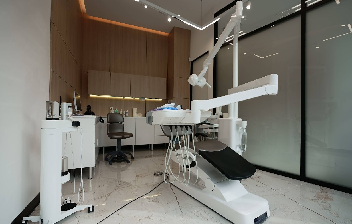 Стоматологічна клініка DENTADERM – Klovska