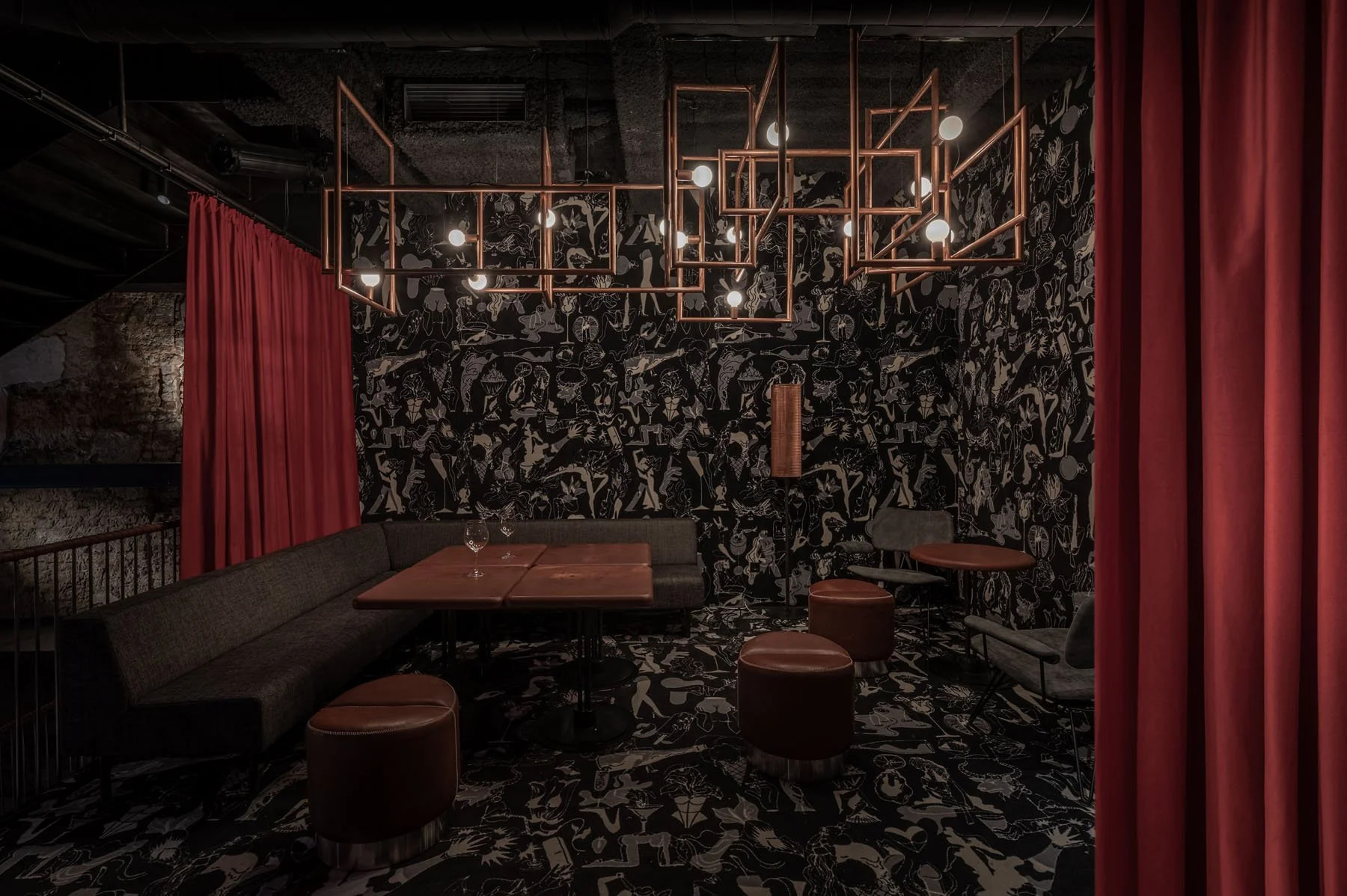 BUZZ BAR