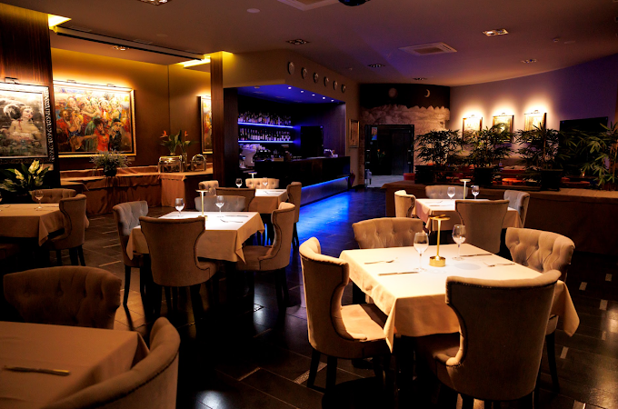 LH Bar & Restaurant