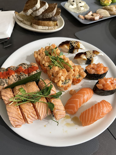 Monkey Sushi