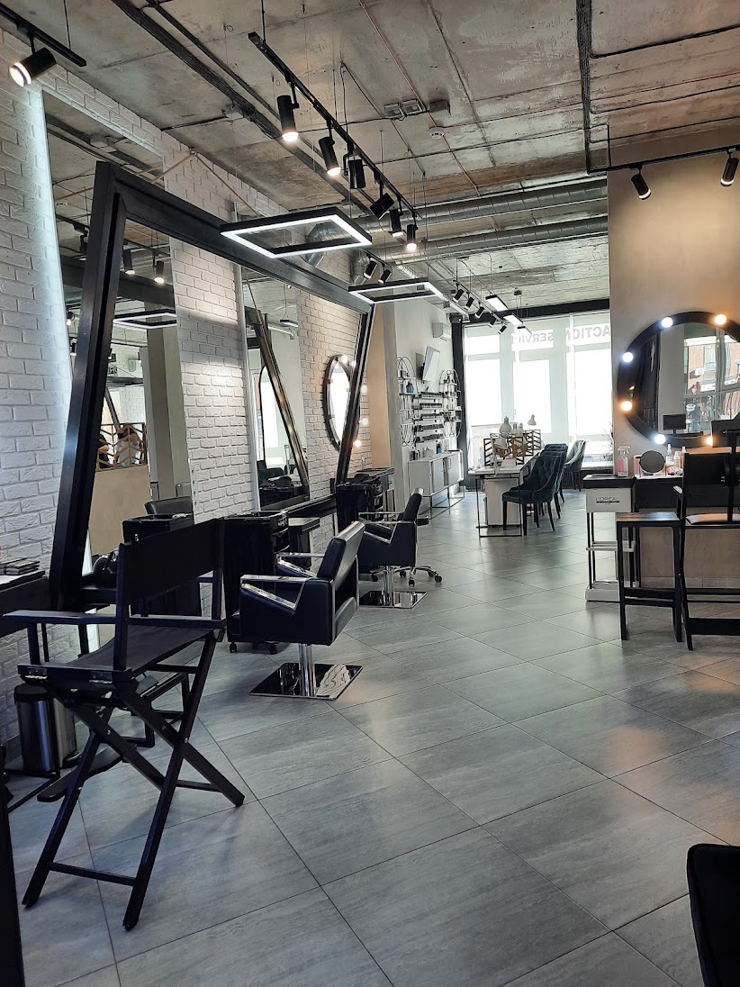 HAIR & NAIL moda studio