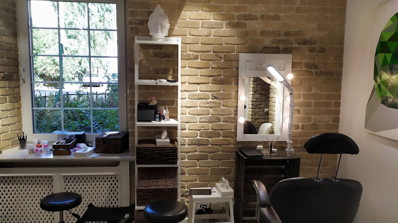 The BROW BAR