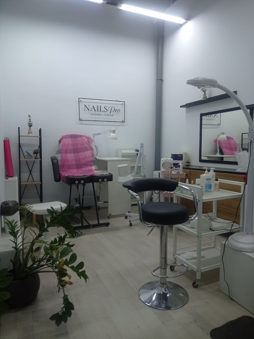 Nails Pro
